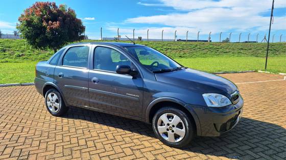 CHEVROLET CORSA 1.4 MPFI PREMIUM 8V FLEX 4P MANUAL